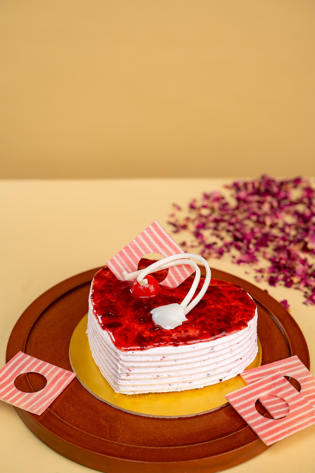 Strawberry Half Pound (Eggless)